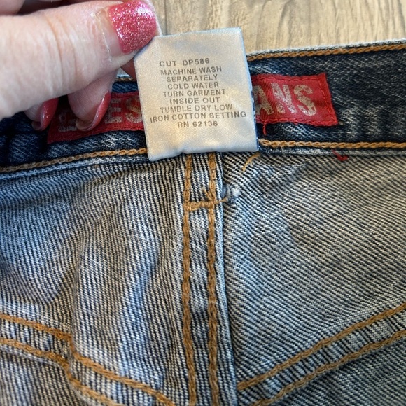 Vintage Guess Jeans 36 x 31 Men’s Jeans Y2K Mexico Barrel Leg Baggy Tapered Fit. - Picture 9 of 13